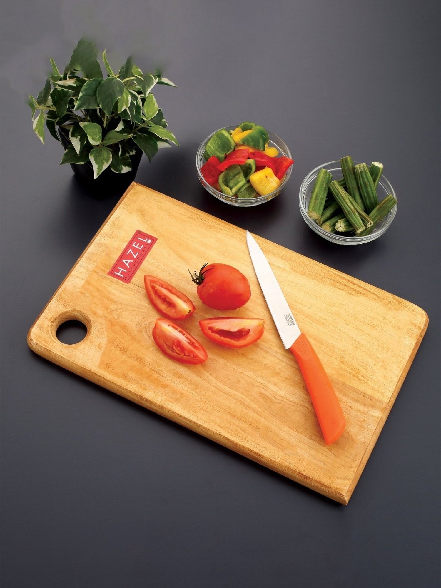 Crayton Natural Beige Mango Wood Chopping Board - Set of 1