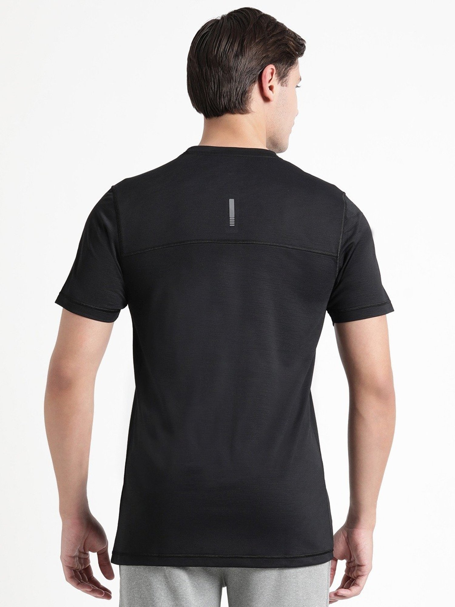 Wildcraft Black  Regular Fit Printed Sports T-Shirt