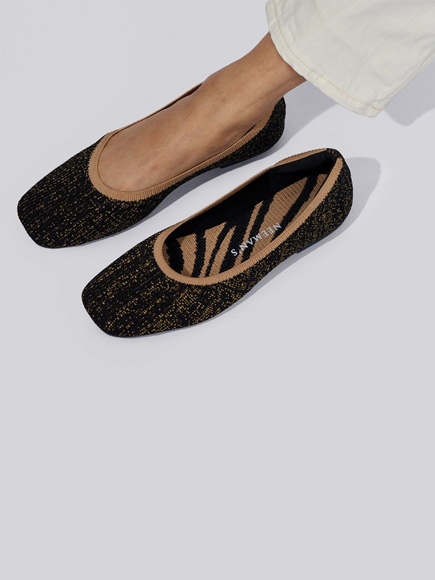 Neemans Women's Jet Black Flat Ballets