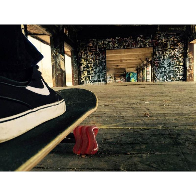 Shark Wheel California Roll 60mm 78A Wheels, Red + Shiver Abec 7 Bearings