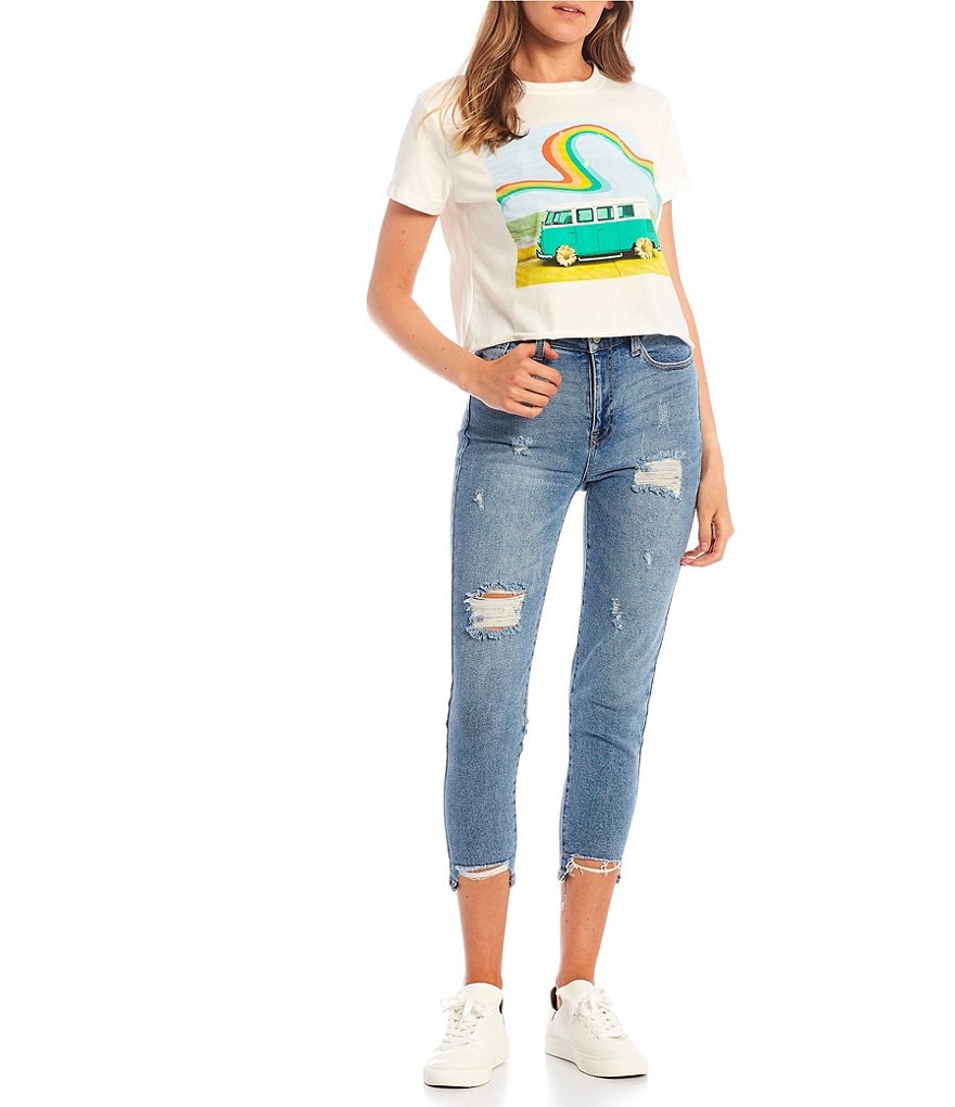 Originality Daisy Bus Tee