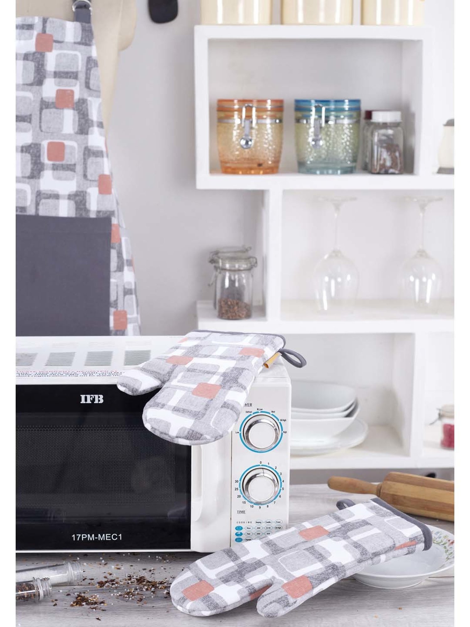 Ariana Yellow & White Cotton Kitchen Apron with Pocket