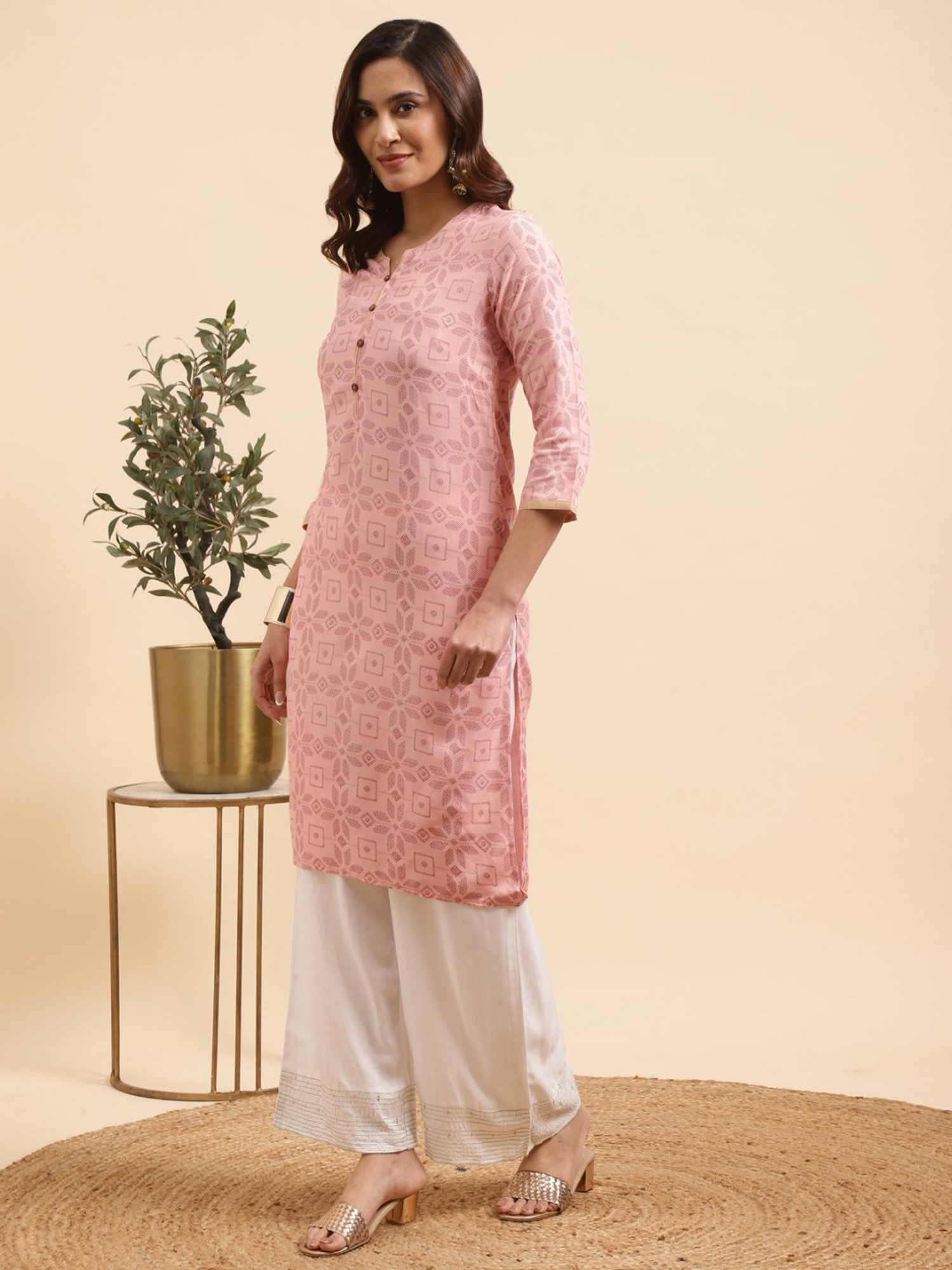 Rangita Peach & White Floral Print Kurta Palazzo Set