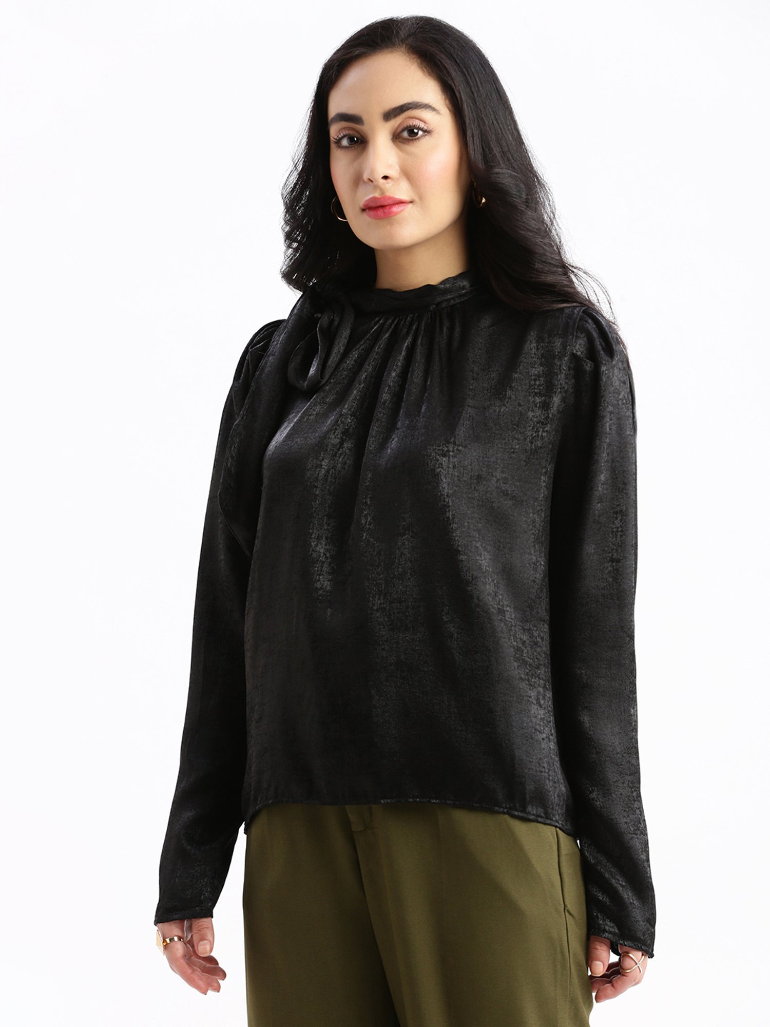 SHOWOFF Black Regular Fit Top