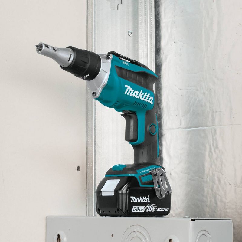 Makita XSF03T 18V LXT 5.0 Ah Lithium-Ion Brushless Cordless Drywall Screwdriver Kit
