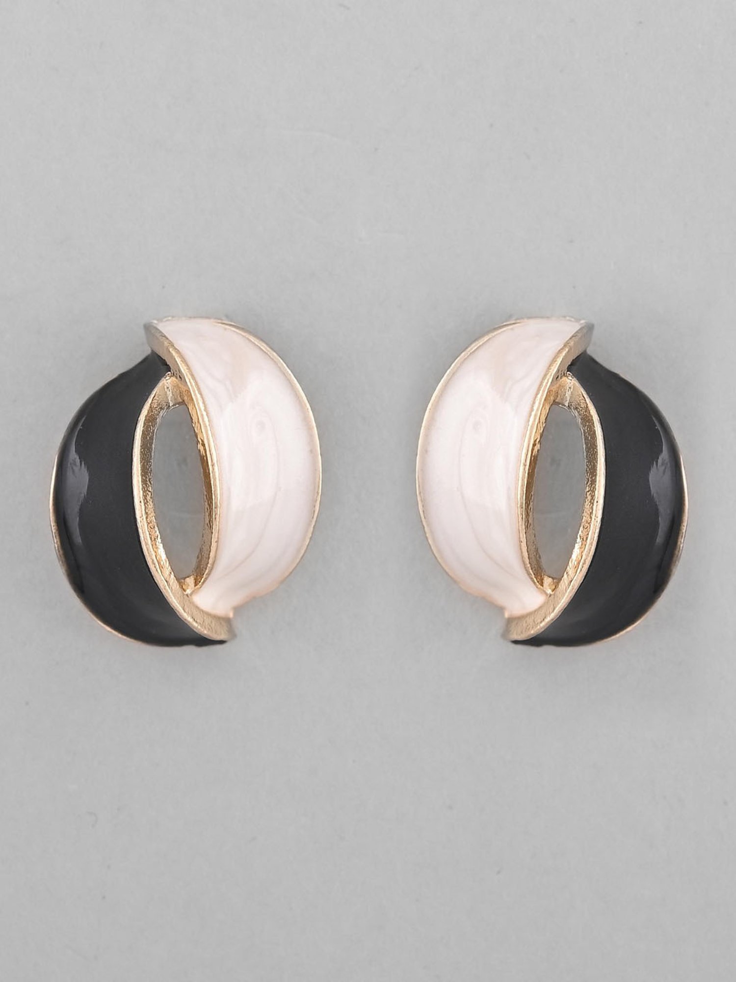 VOJ Gold-Plated Korean Style Black and White Studs Earrings for Women