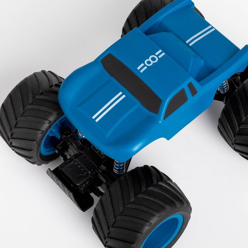 Sharper Image RC Monster Rockslide 1:24  Scale - Blue and White