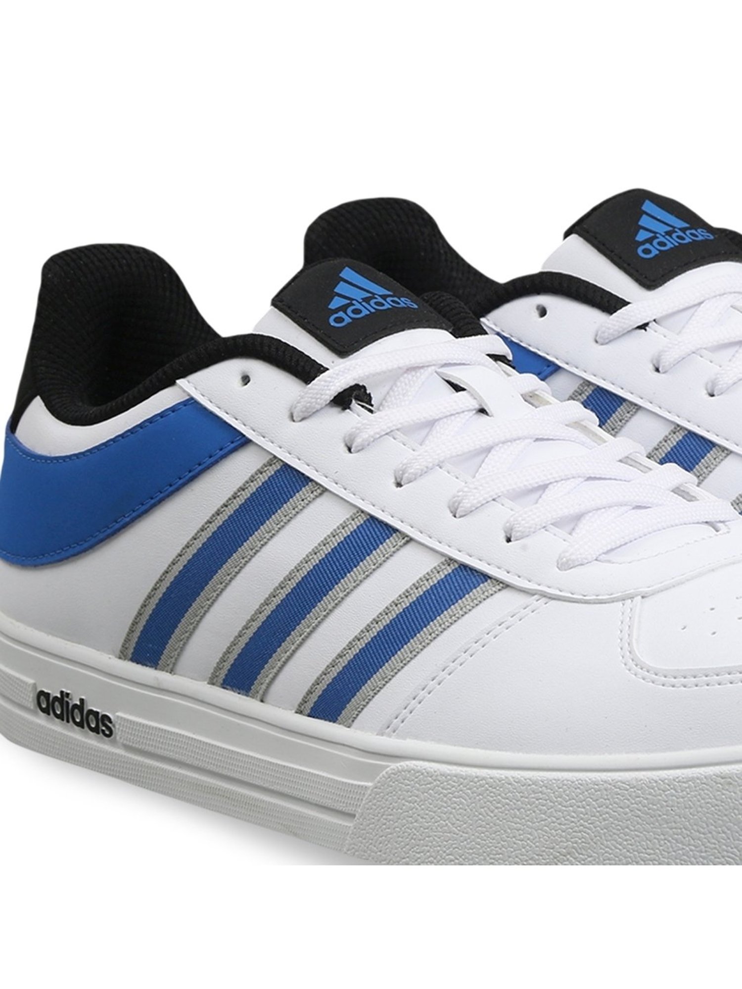 Adidas Men's STREETWISE White Skateboarding Shoes