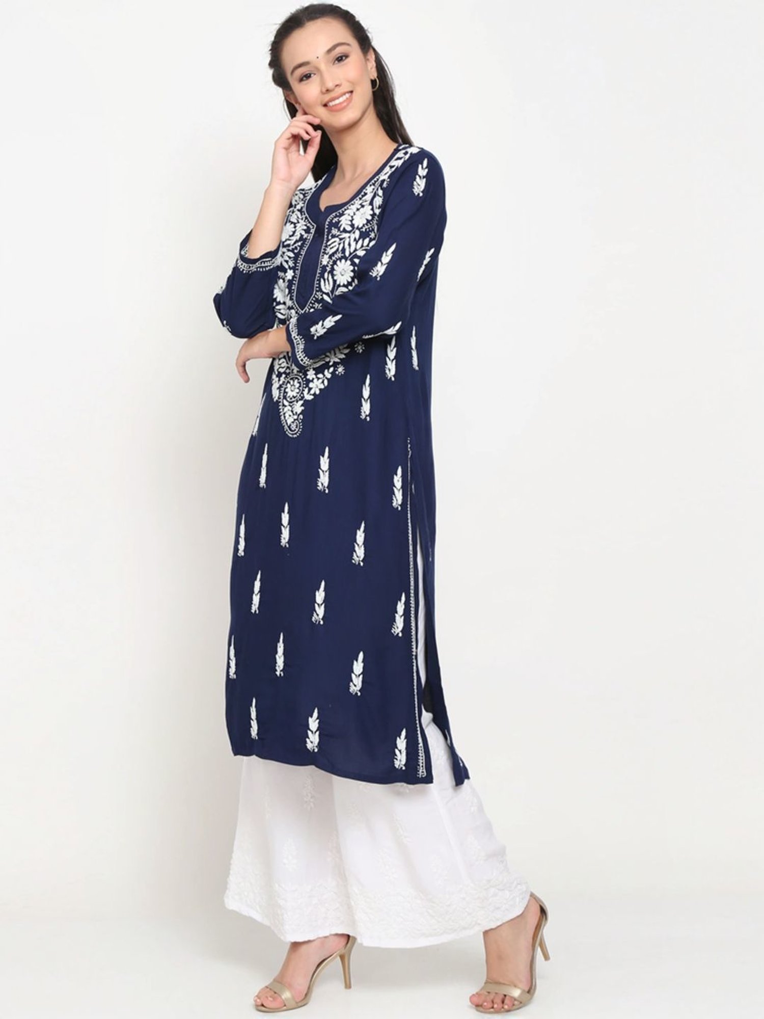 PARAMOUNT CHIKAN Navy Hand Embroidered Chikankari Straight Kurta