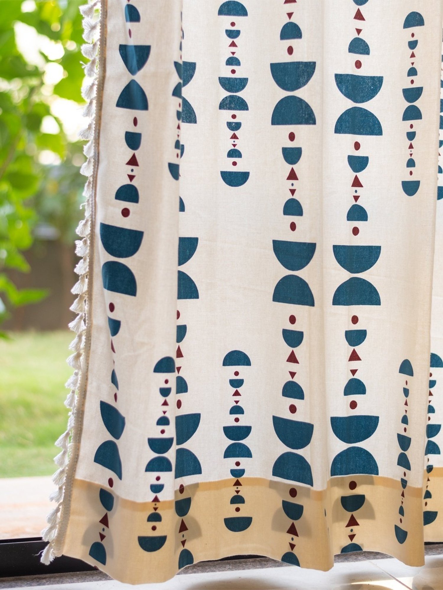 Urban Space Printed White & Blue Cotton 5 ft Boho Window Curtain