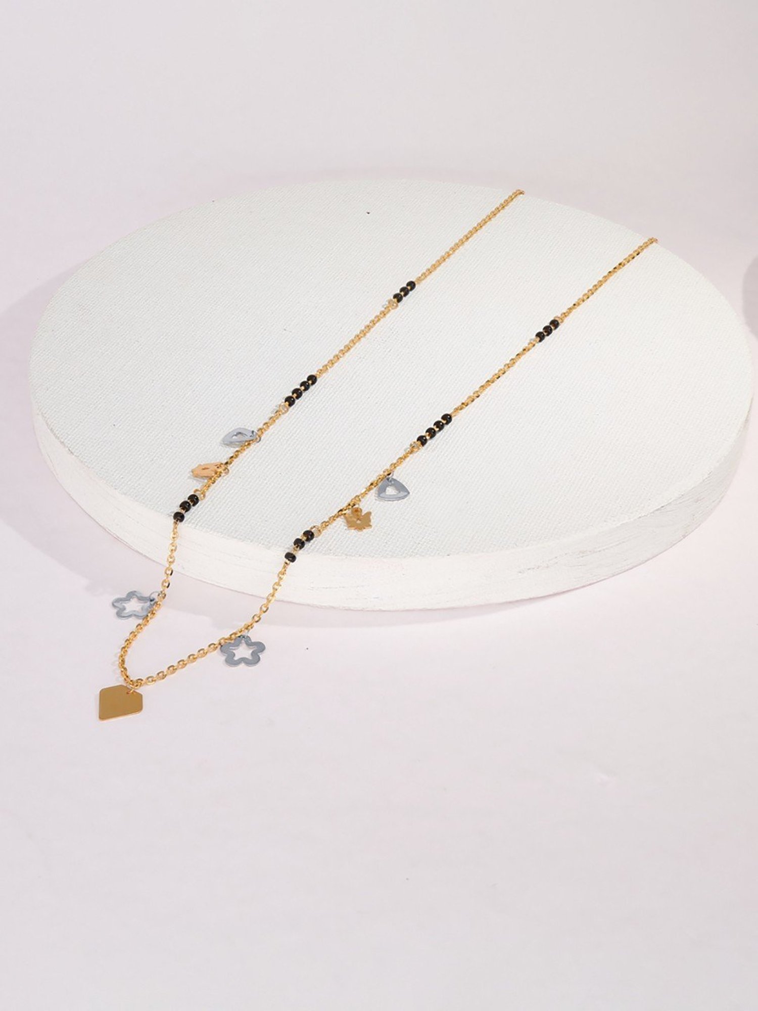 P.N.Gadgil Jewellers Noir Grace 22k Gold Mangalsutra