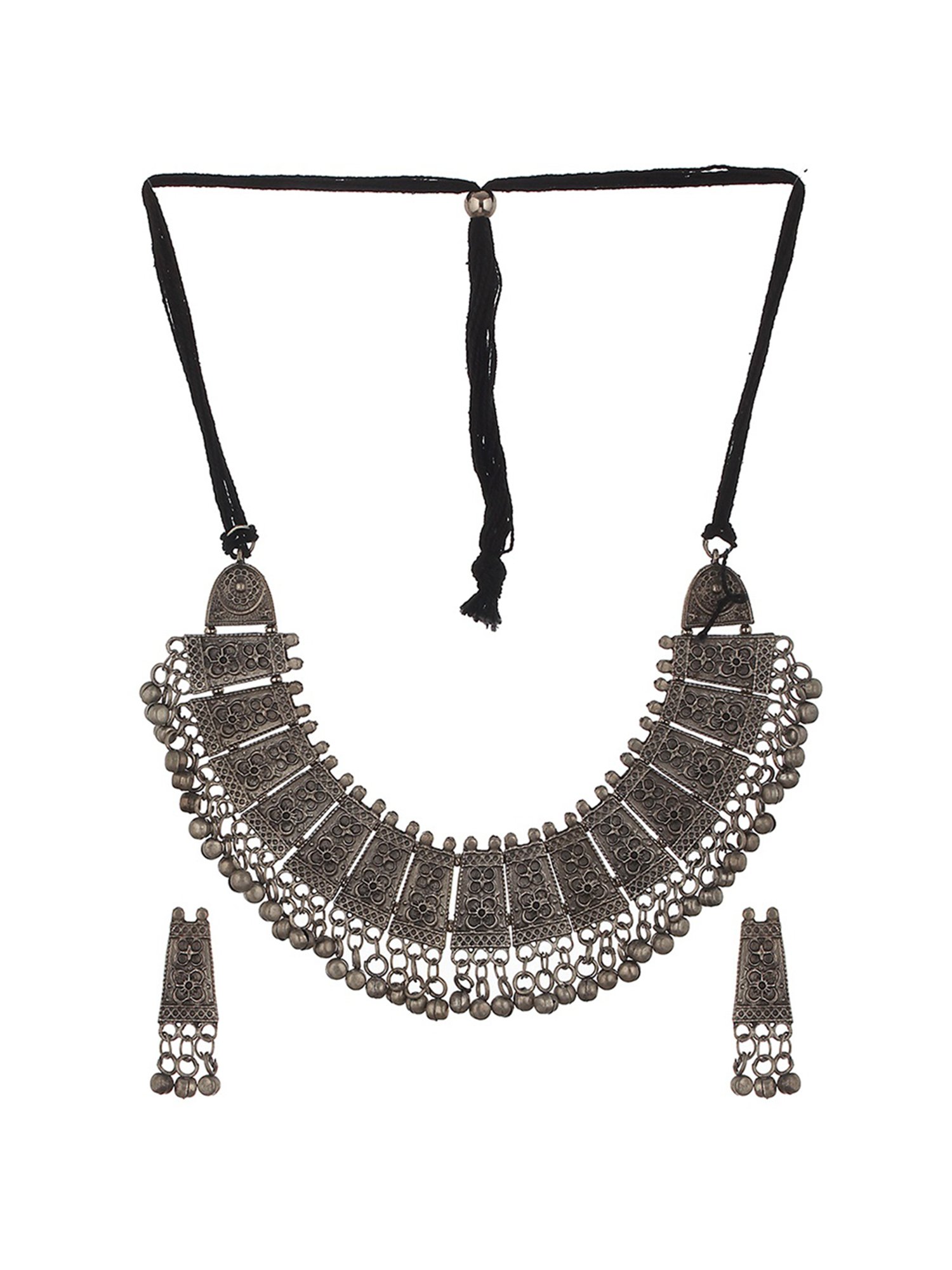 Aatmana Silver Necklace & Earring Set
