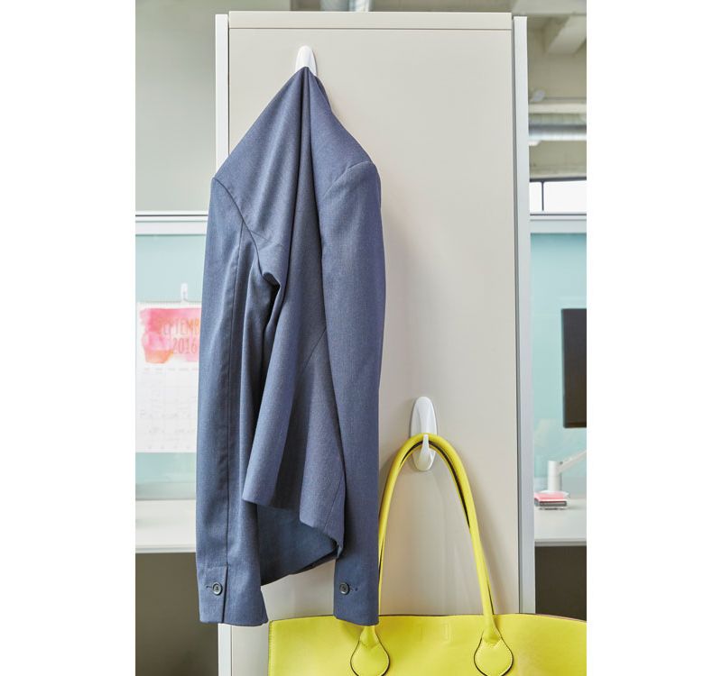 Command General Purpose Hooks Designer 3lbs Capacity White 50/Carton 17081CABPK