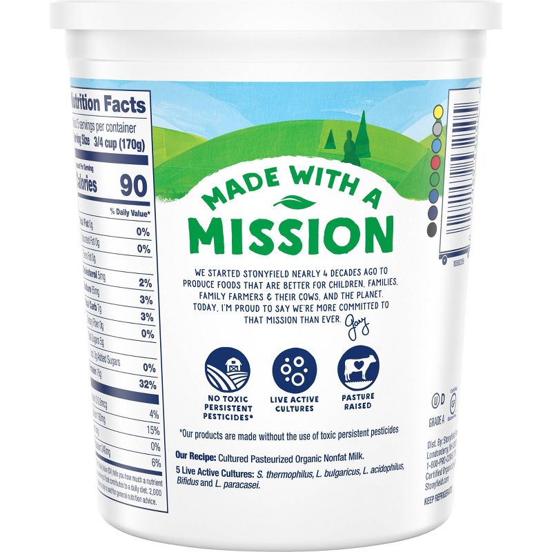 Stonyfield Organic Fat Free Plain Greek Yogurt - 32oz