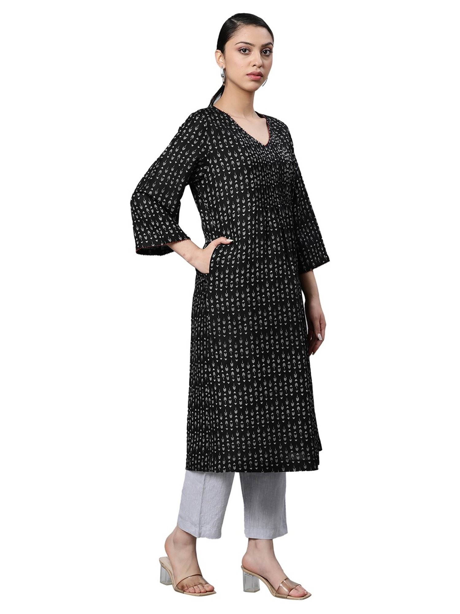 Linen Club Woman Black Printed A Line Kurta