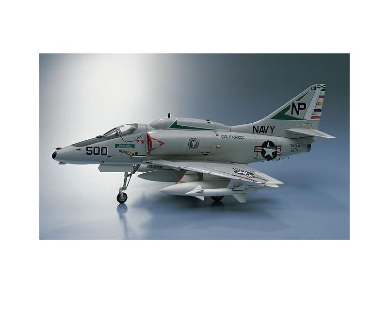 Hasegawa 00239 A-4E/F Skyhawk Fighter Jet Aircraft 1/72 Scale Plastic Model Kit