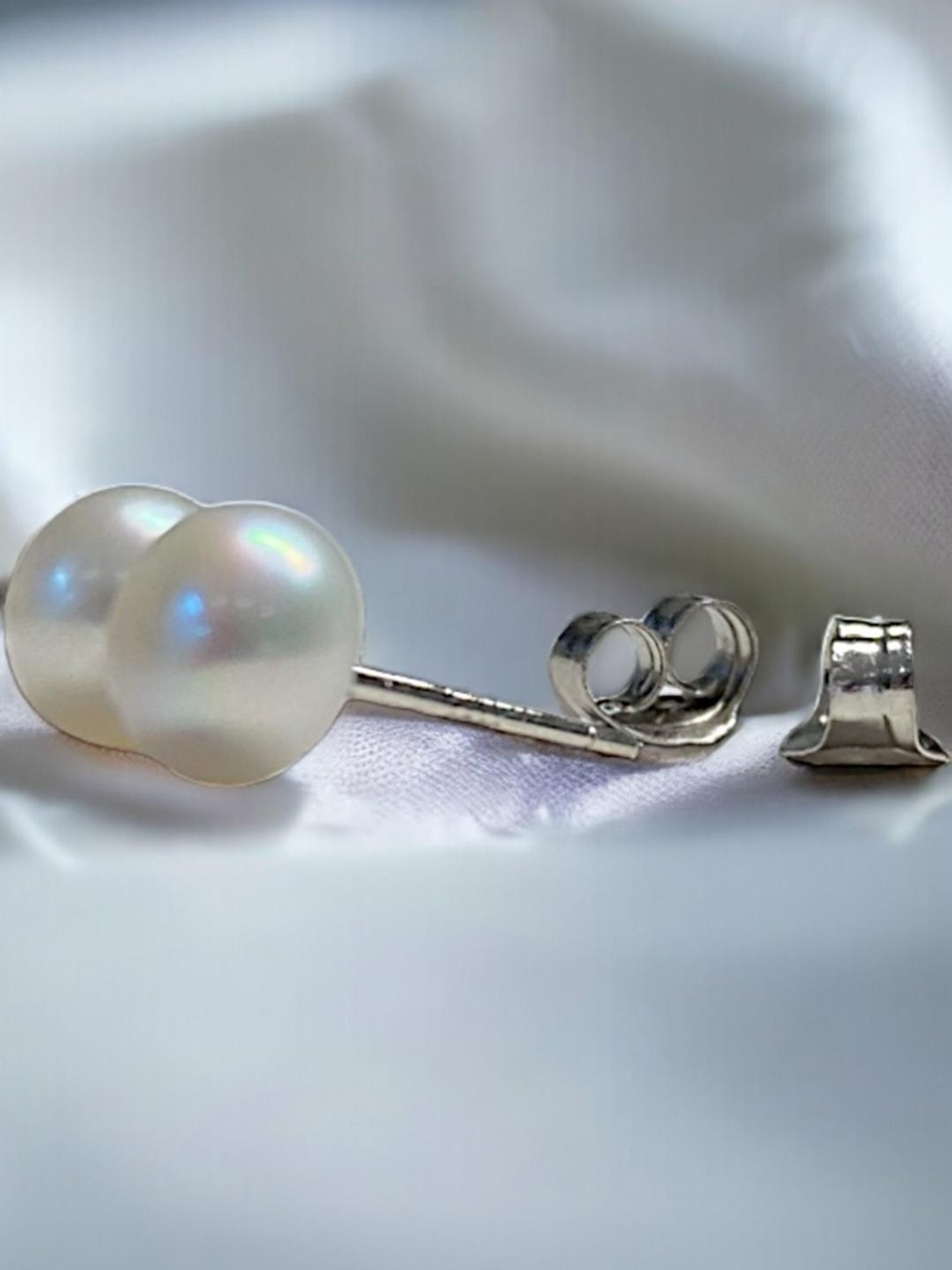 Rihi by P.C. Chandra Jewellers 92.5 Sterling Silver Precious Pearl Stud Earrings for Women & Girls