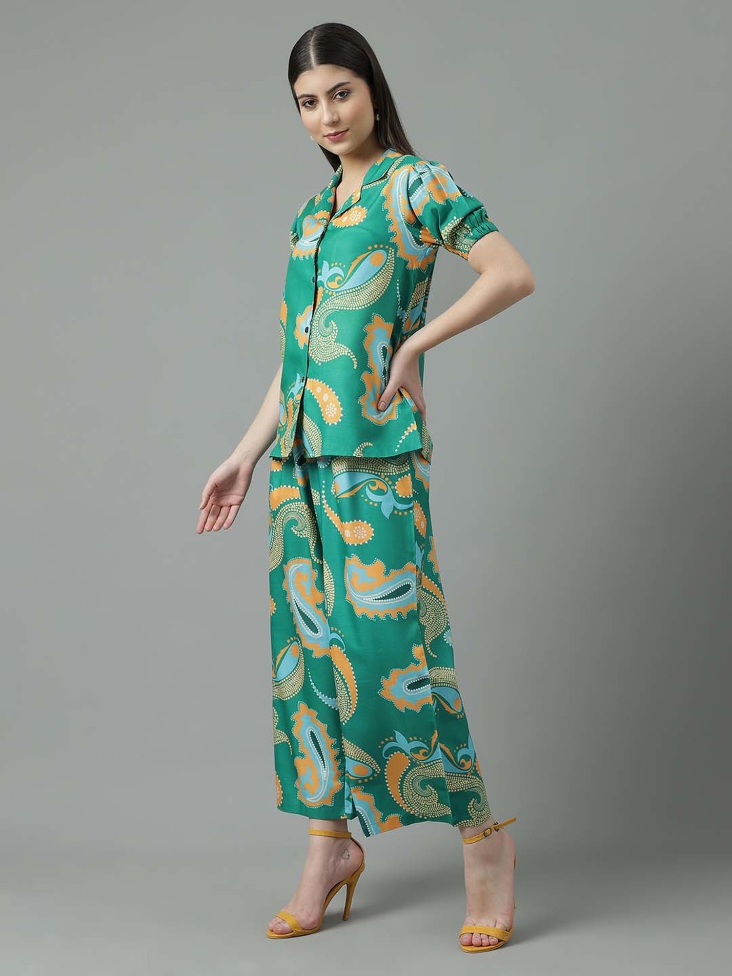 Sringam Green Cotton Printed Shirt Pant Set