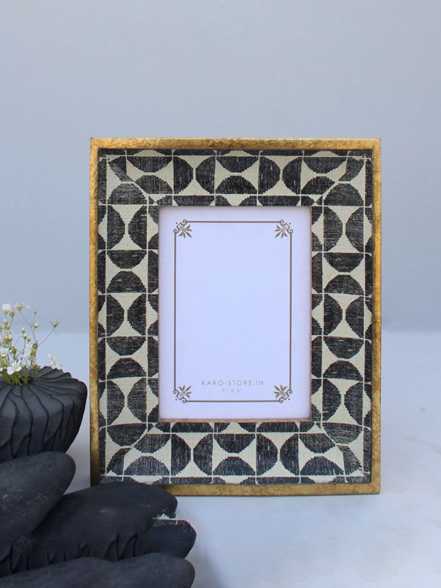 Karo Zehra Printed Multicolor Wood Photo Frame