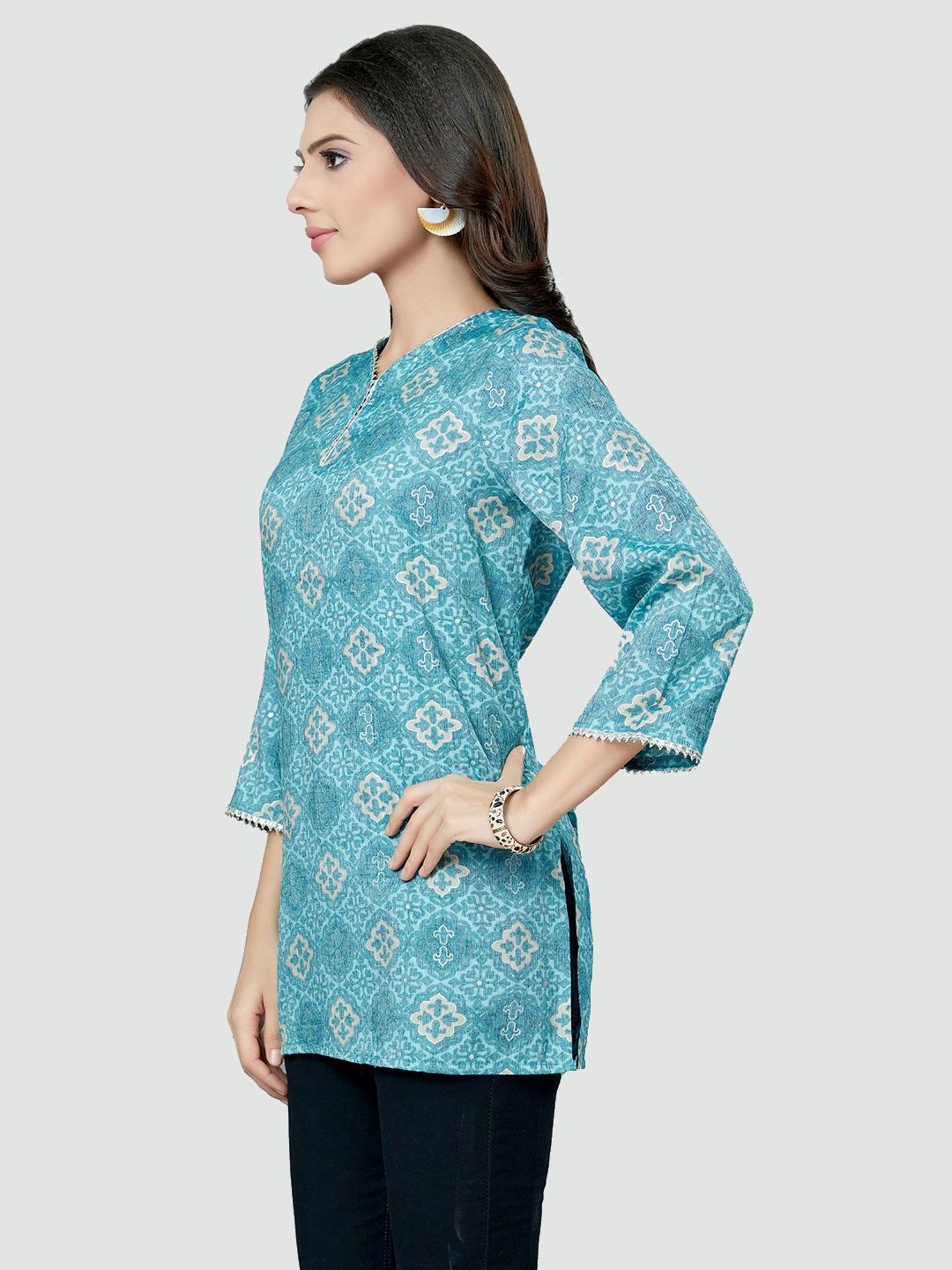 Saree Swarg Blue Printed Tunic