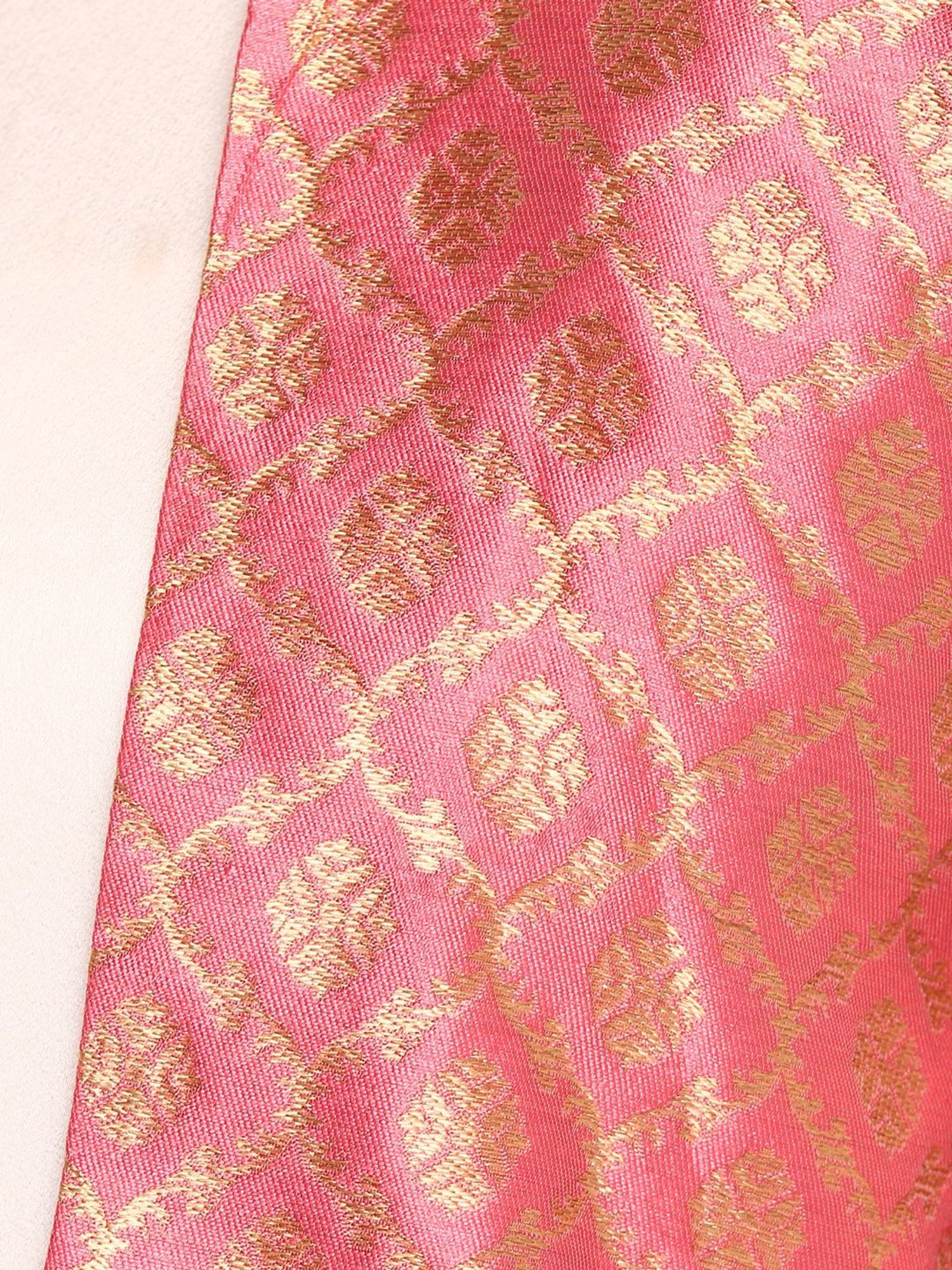 Hangup Pink Jacquard Pattern Shrug