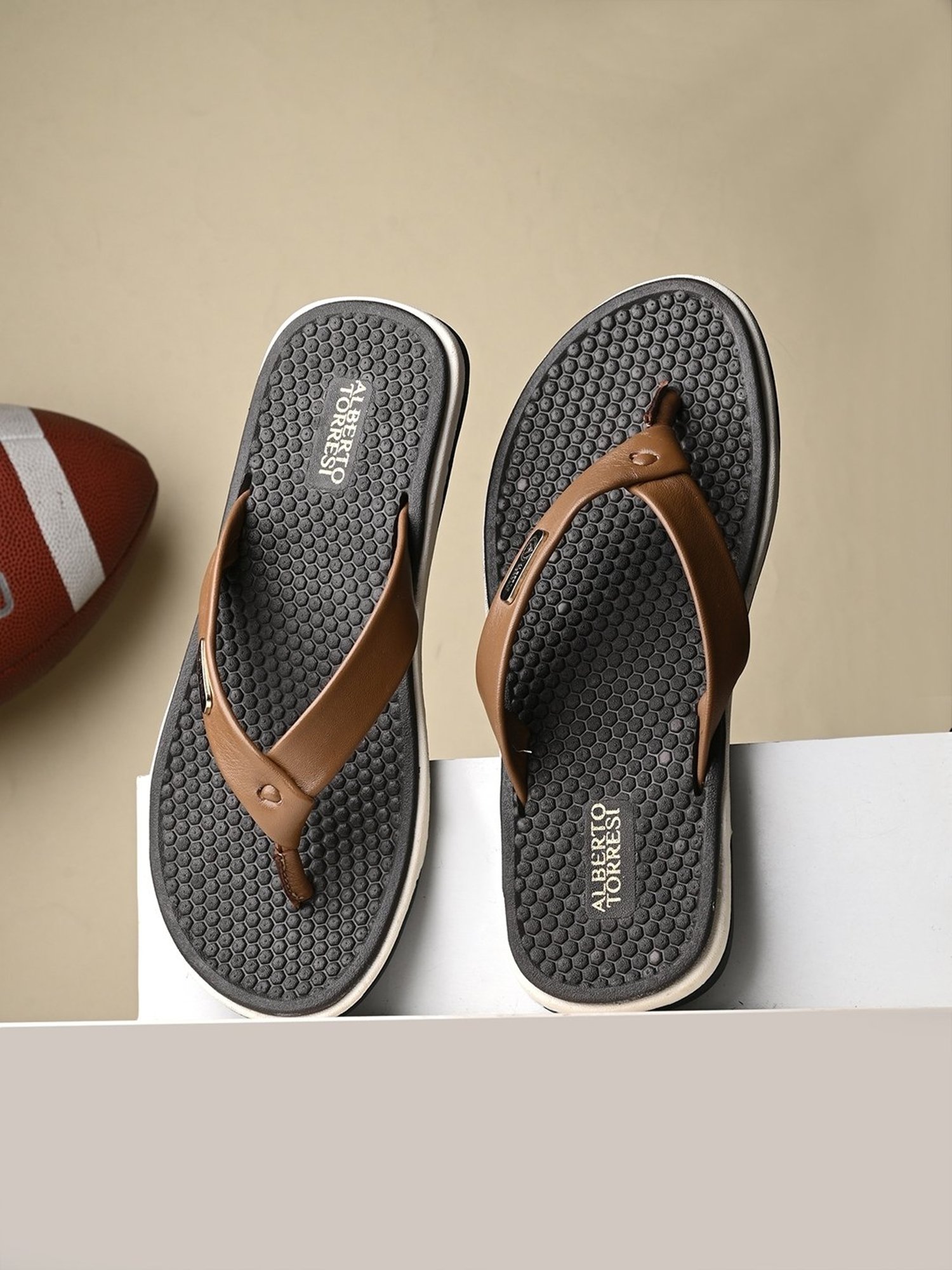 Alberto Torresi Men's Tan Thong Sandals