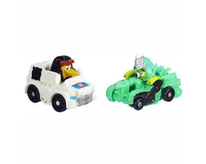 Autobird Jazz vs. Deceptihog Brawl Pig | Transformers Angry Birds Telepods Action figures