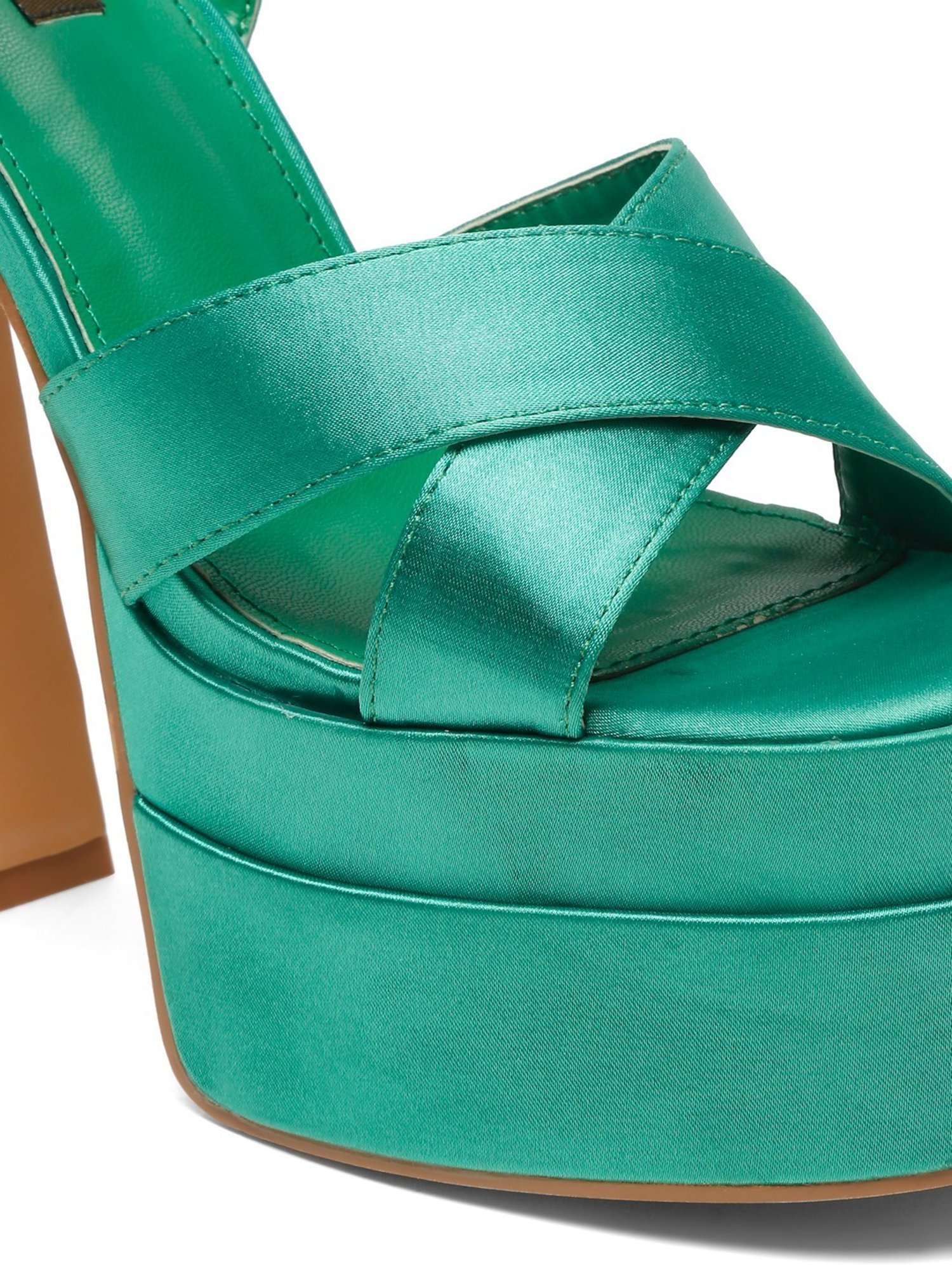 Flat N Heels Women's Green Ankle Strap Sandals