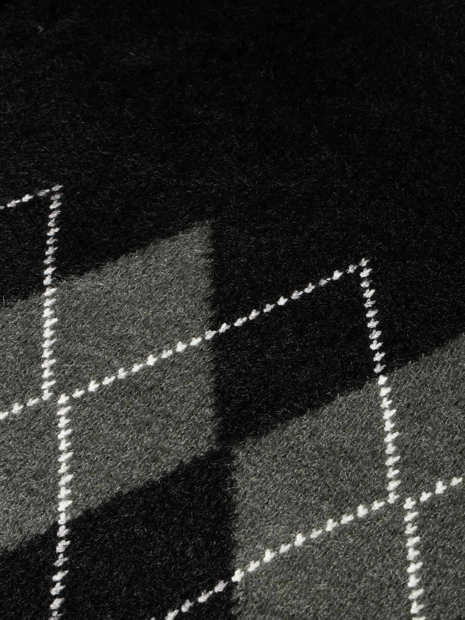 Showoff Black Slim Fit Printed Sweater