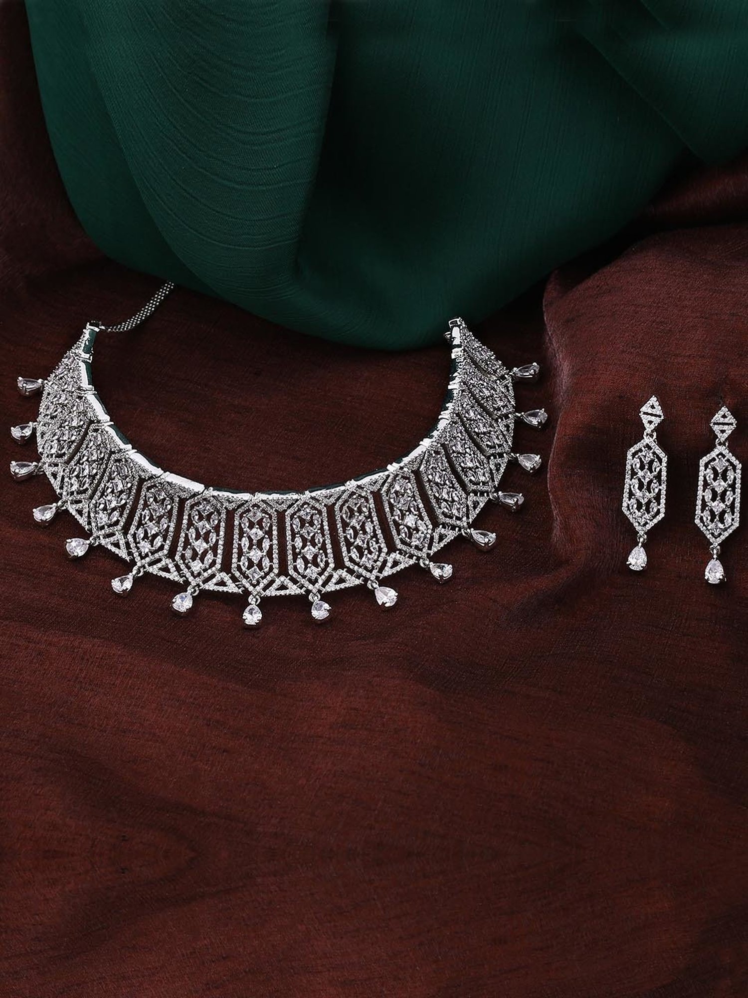 Estele Rhodium-Plated Lavish Luxe Designer Choker Style Necklace Set for Women