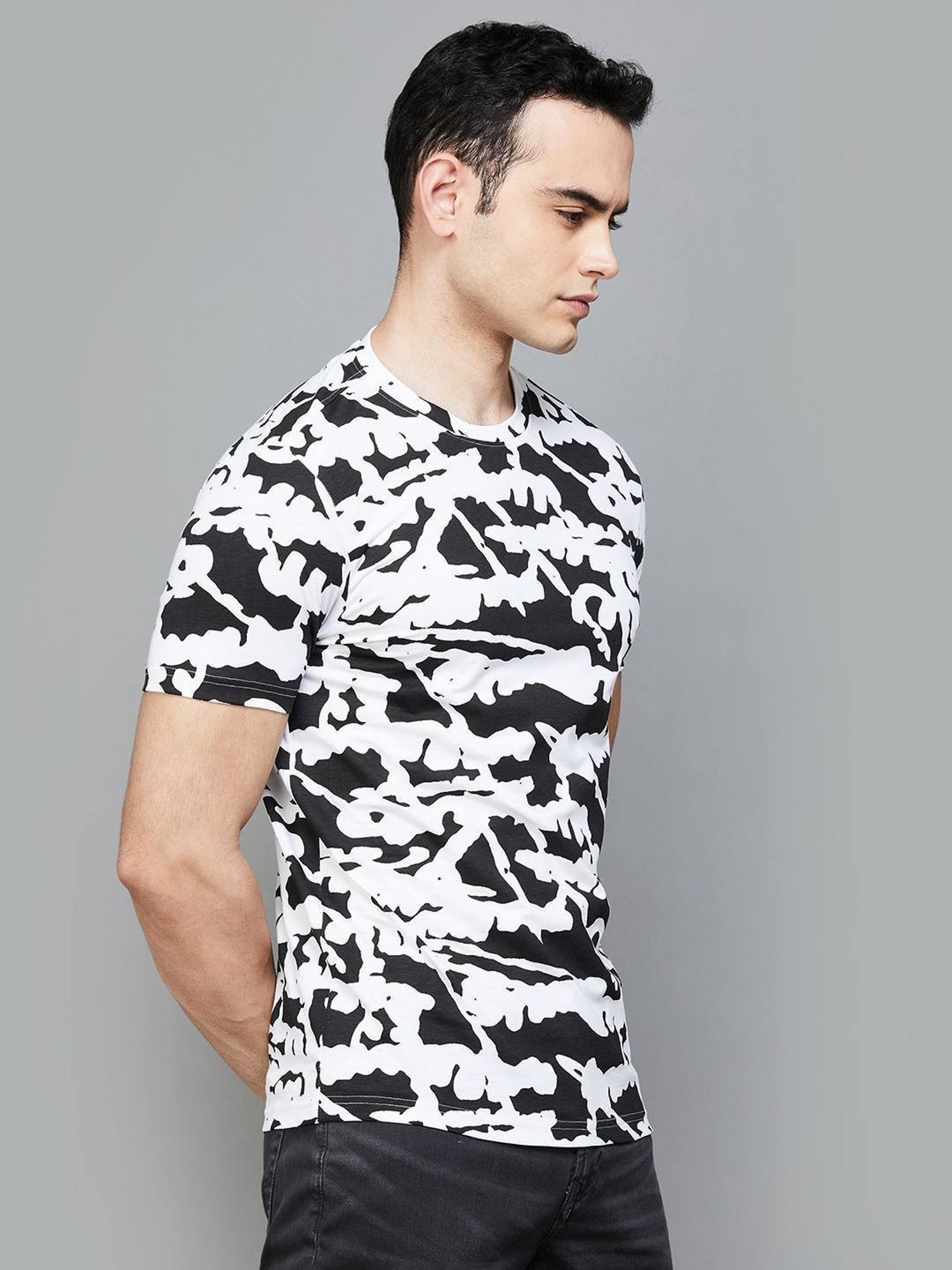 Forca by Lifestyle Multicolored Cotton Regular Fit Printed T-Shirts