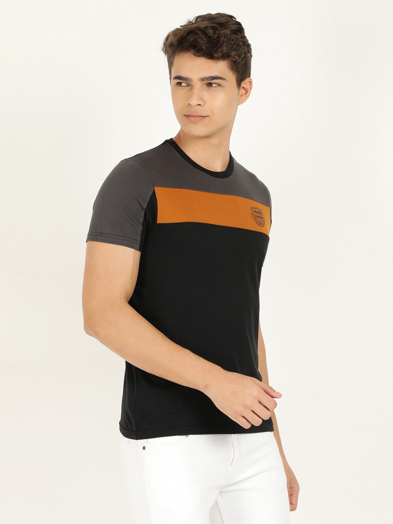 Wrangler Jet Black Cotton Regular Fit Printed T-Shirt