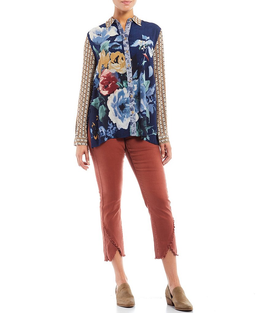 John Mark Mixed Media Floral Front Pleat Back Point Collar Long Cuffed Sleeve Crepe Tunic