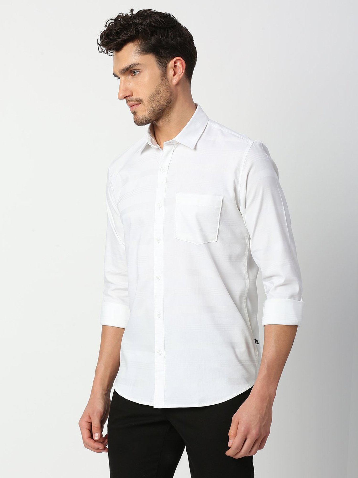 SOLEMIO White Slim Fit Striped Shirt