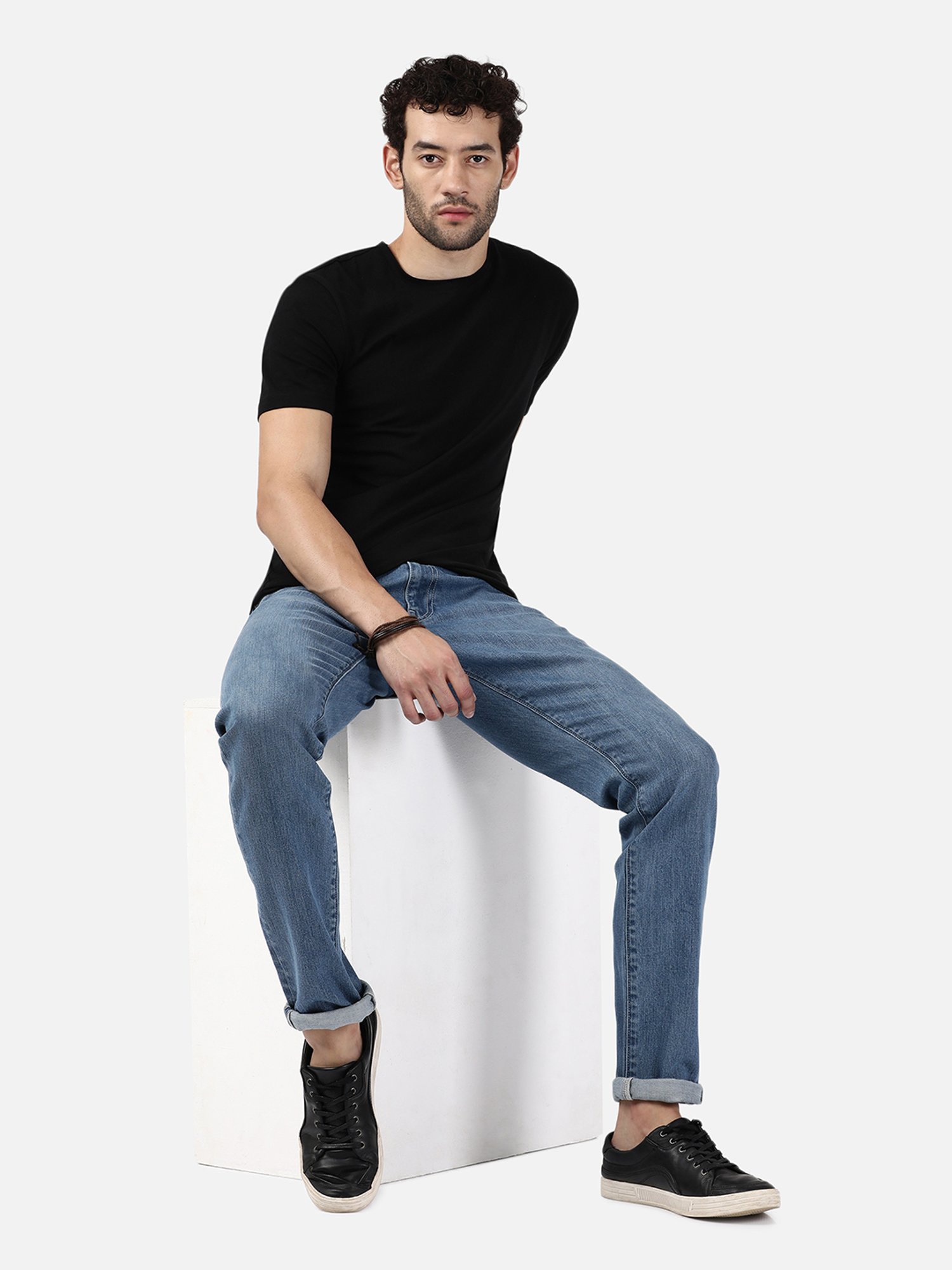 Passion Blue Slim Fit Lightly Washed Jeans