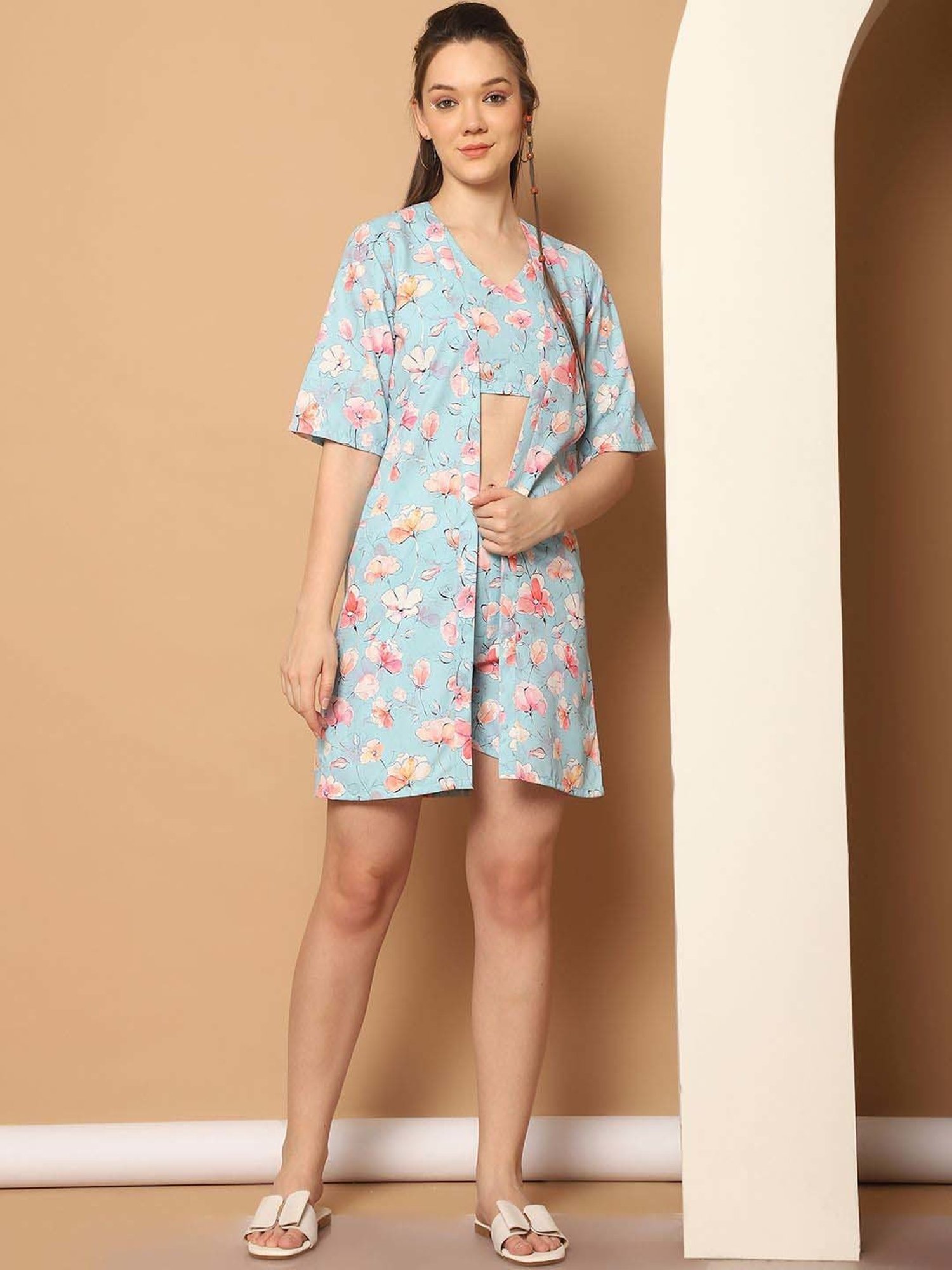 Indian Needle Blue Printed Crop Top Shorts Set With Shrug