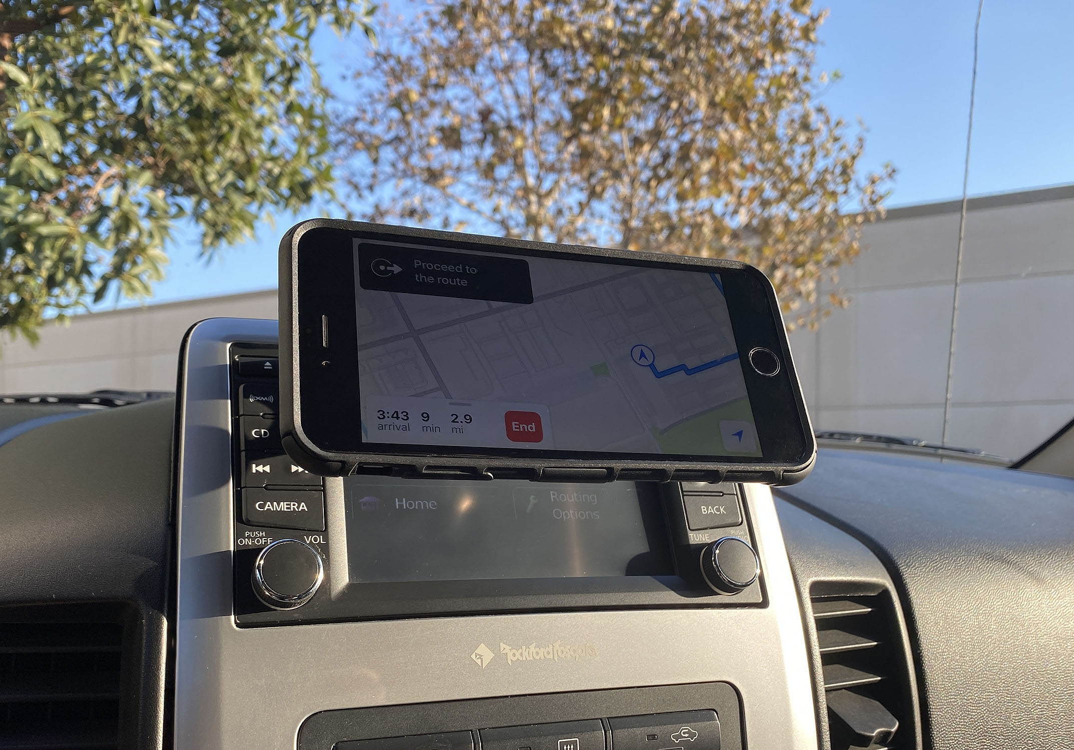 Car CD Slot Magnetic Mount Universal for Cell Phone iPhone Smartphone Galaxy