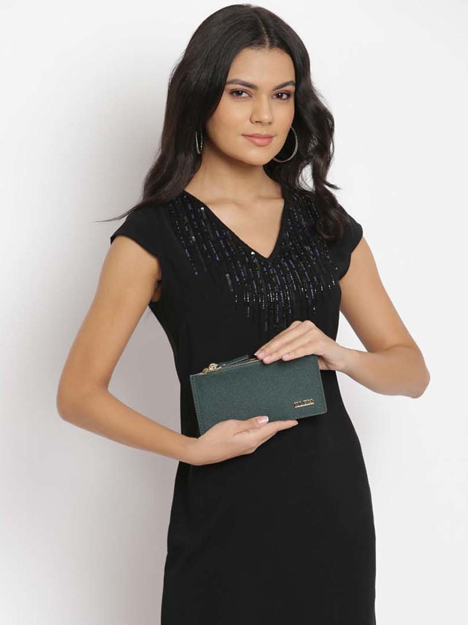 KLEIO Green Solid Bi-Fold Wallet for Women