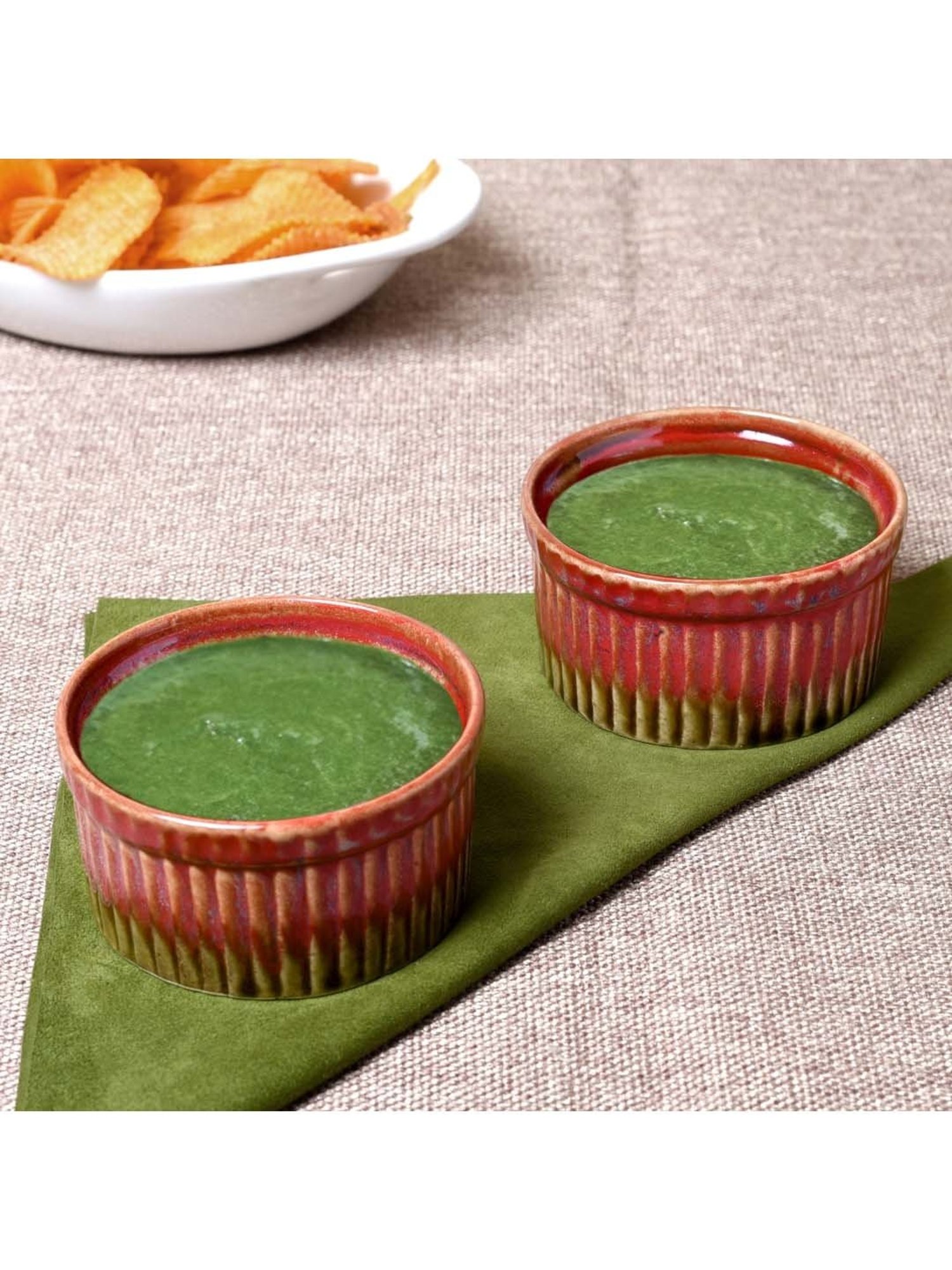 @home Nilkamal Black Polypropylene Snack Bowl With Lid (0.46 L)