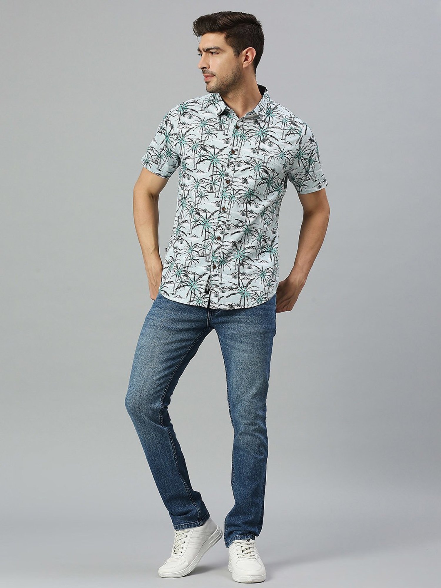 Thomas Scott Blue Slim Fit Heavily Washed Jeans