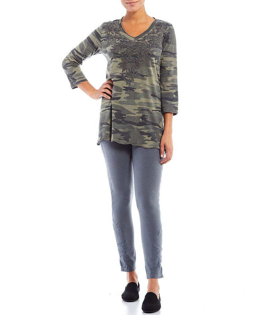Karyn Seo Mari Embroidered V-Neck 3/4 Sleeve Camo Print Cotton Tunic