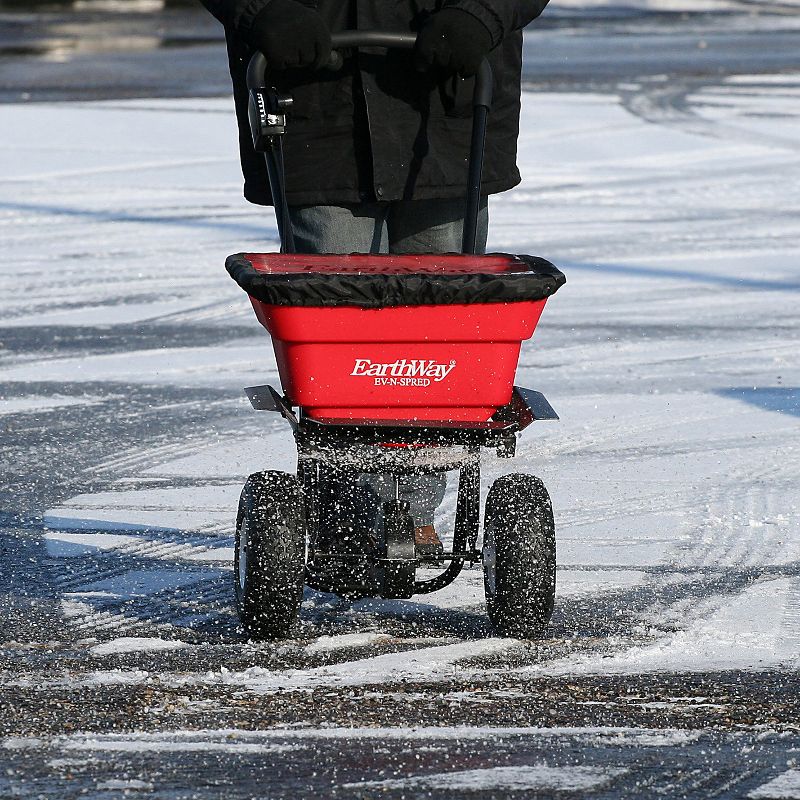 Suncast - Handheld Ice Melt Spreader