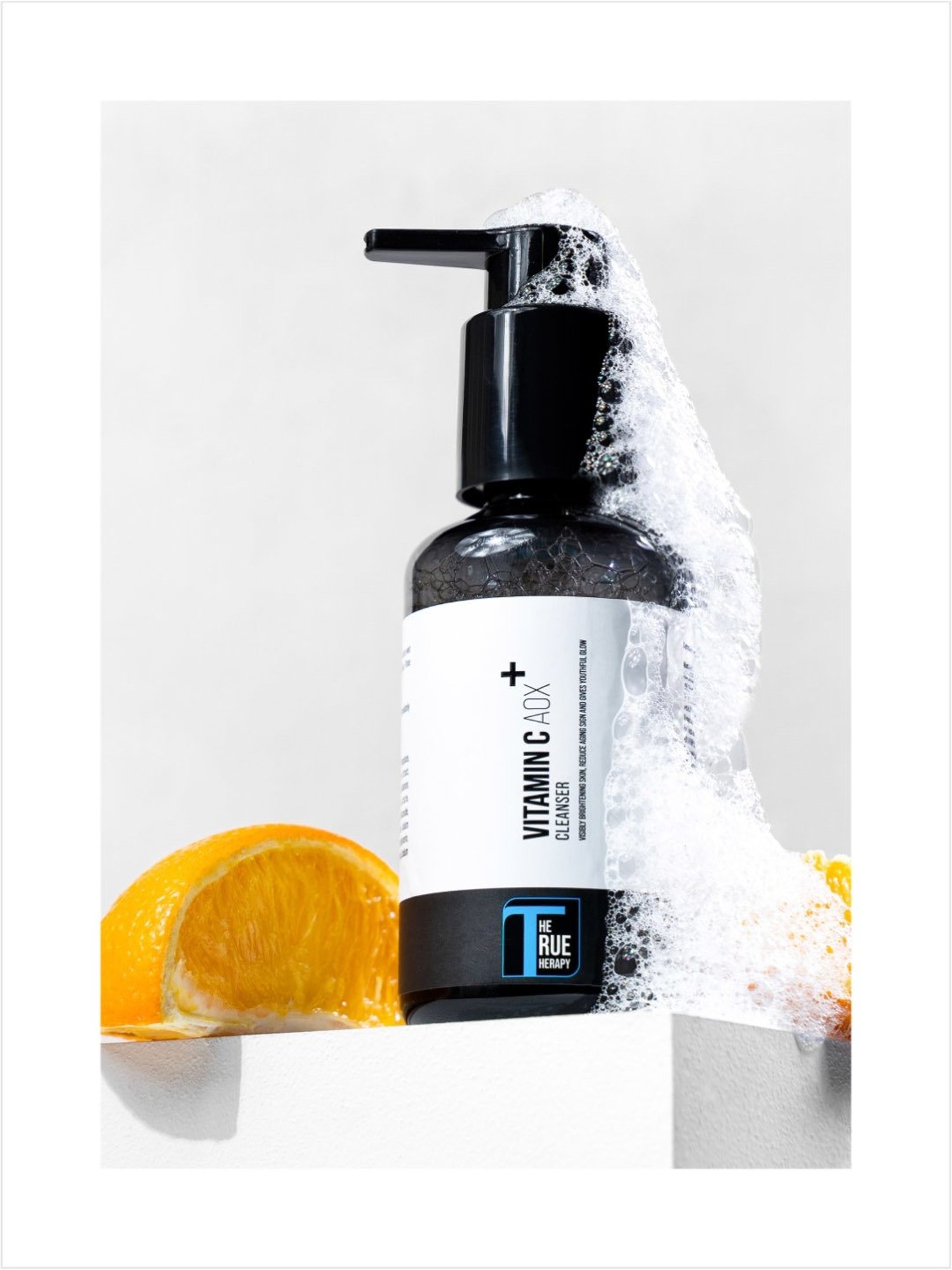 The True Therapy Vitamin C AOX & Face Cleanser - 100 ml