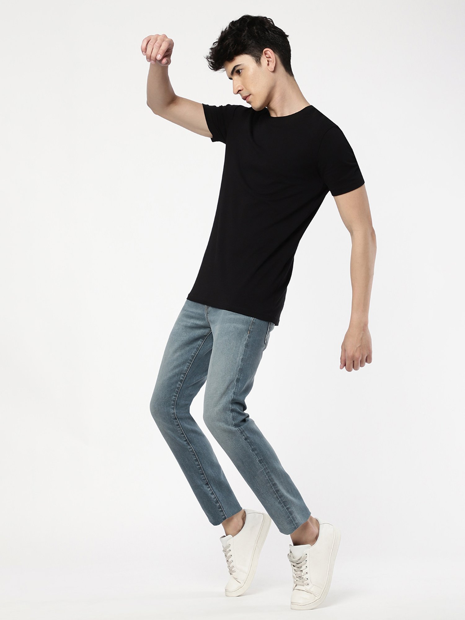 Passion Blue Slim Fit Lightly Washed Jeans