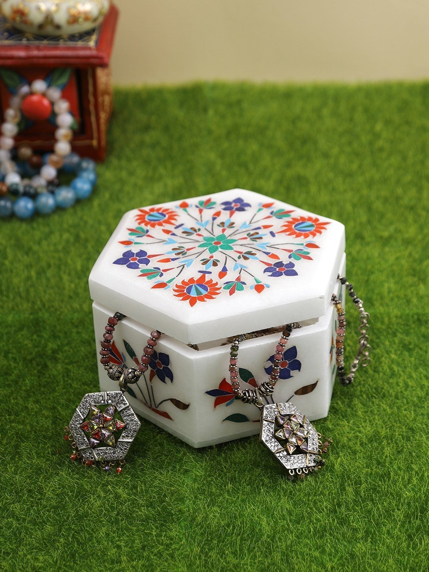 Aapno Rajasthan Multicolor Jewellery box