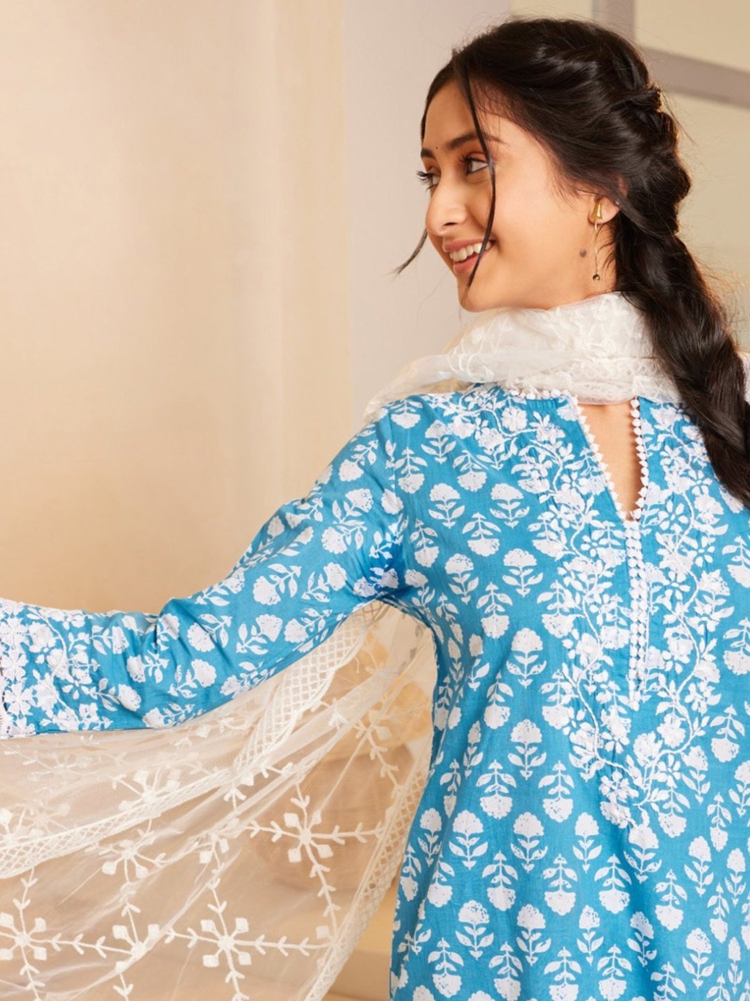 House Of Kari Samma Chikankari Co-ord set in Cotton for Women- Blue