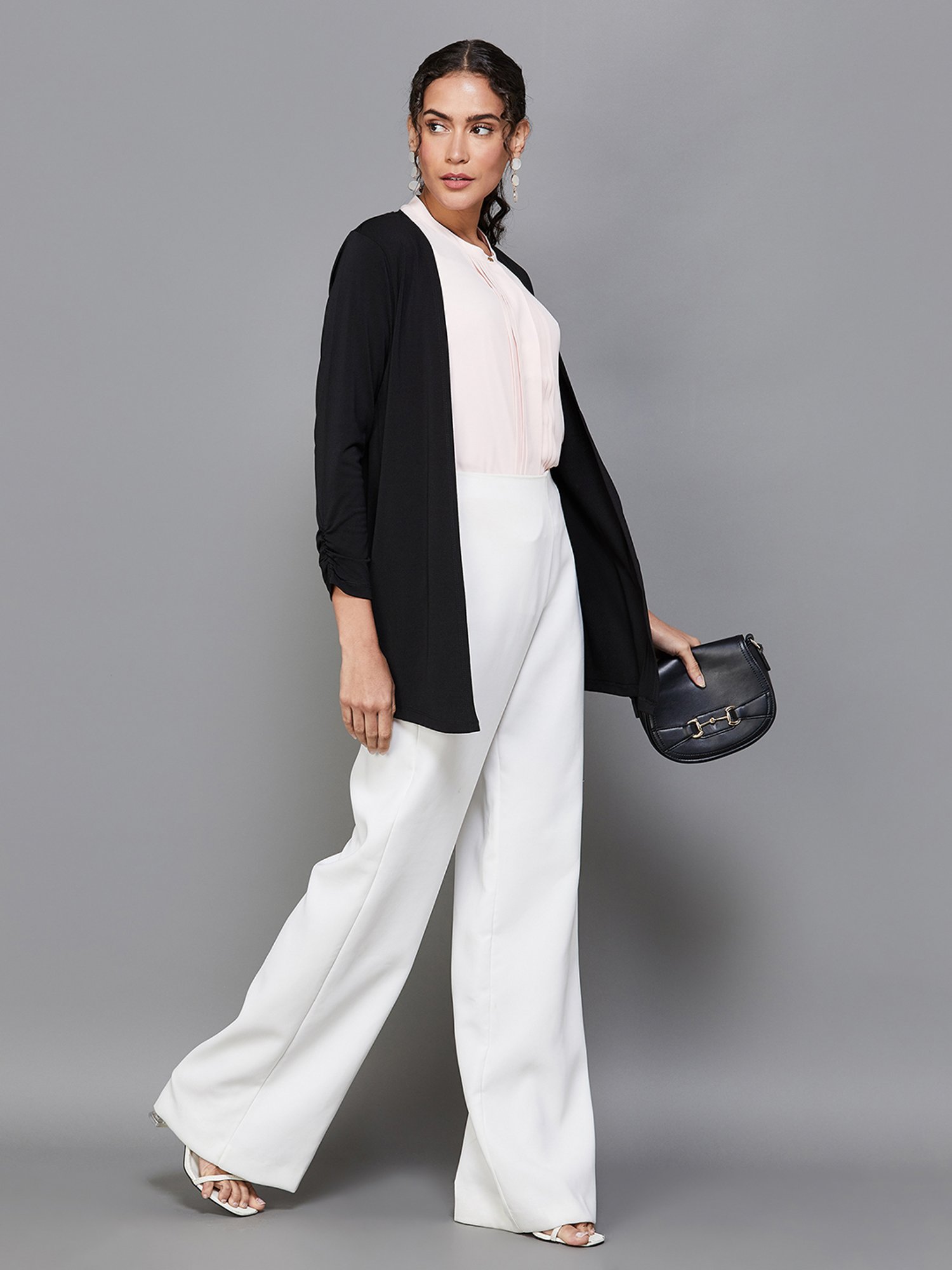 Code by Lifestyle Black Three-querters Shrug