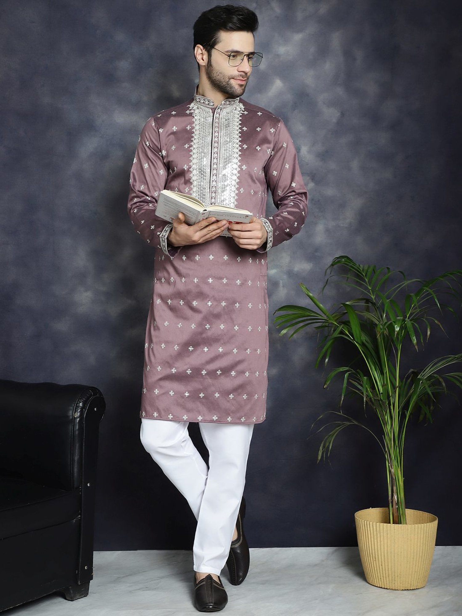 Jompers Megenta Regular Fit Embellished Kurta Bottom Set