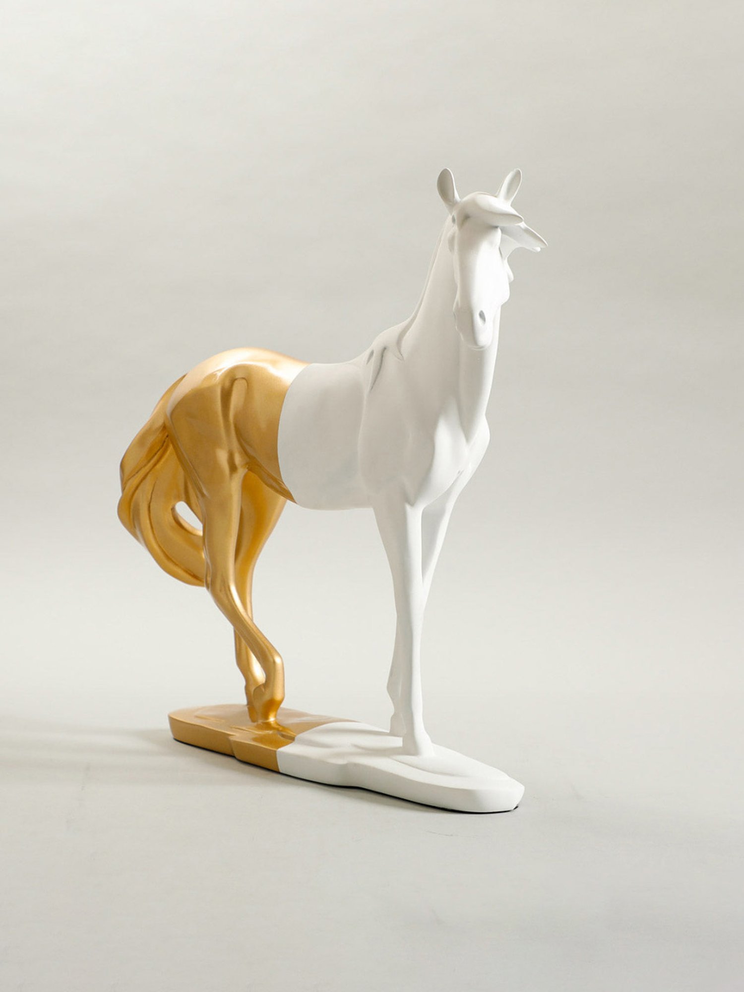 Tayhaa Brown Resin Fiery Tiger Head Showpiece