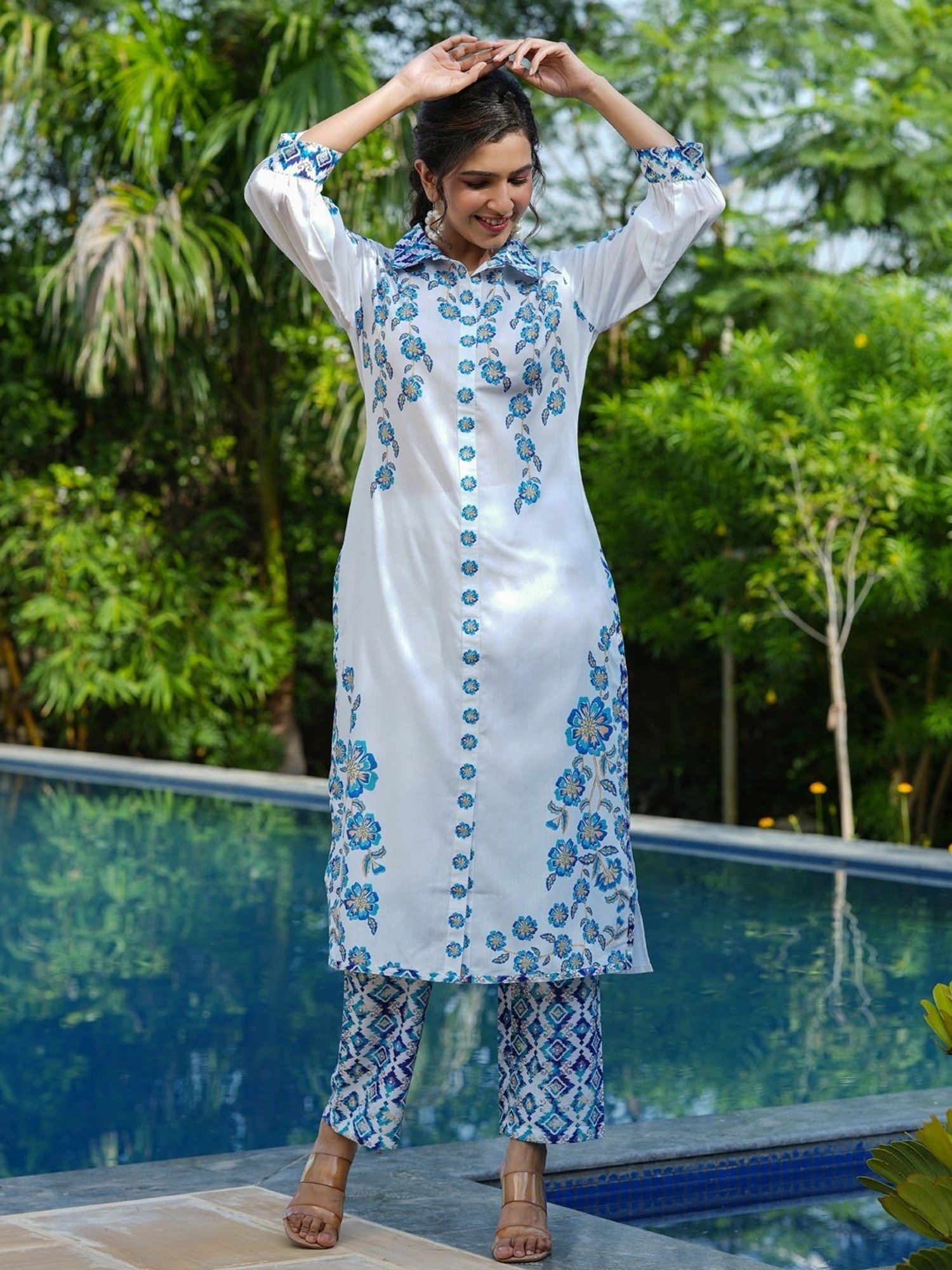 Yufta White & Blue Cotton Floral Print Kurta Pant Set